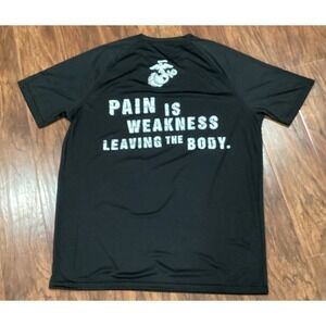 Marines T-Shirt Men M Black USMC Pain is Weakness Leaving the Body Made USA